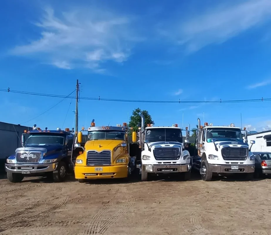 Flota de vehículos de transporte de Alquiser