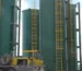 Instalación con grúa de tanques cilíndricos verticales de 500 barriles de Alquiser